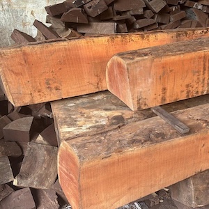 Laurel Wood and Red Cedar tonewoods